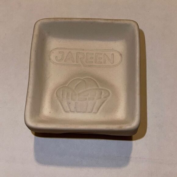 JAREEN Edible Compliments Porcelain Butter Chocolate Mold Flower Basket - Picture 3 of 6
